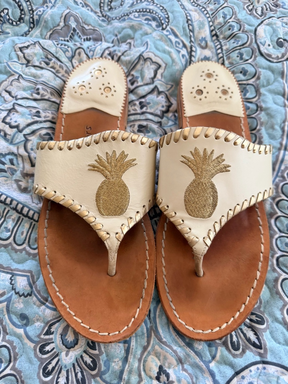 Jack Rogers Women’s Cream Leather Pineapple Thong Sandals